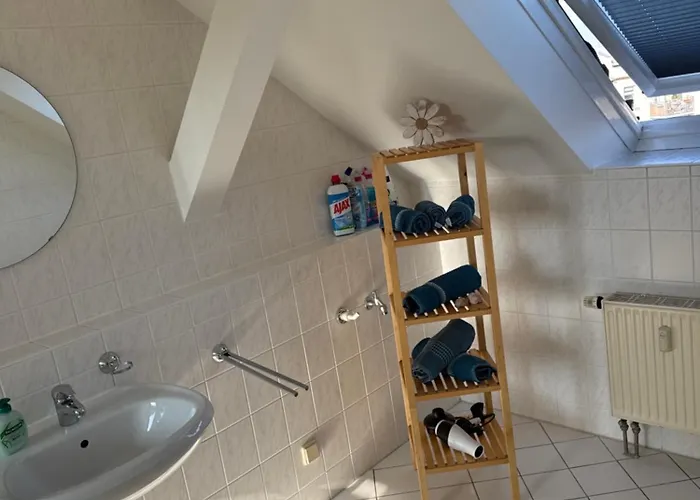 Kuschelige Dachgeschosswohnung Am Clarapark *