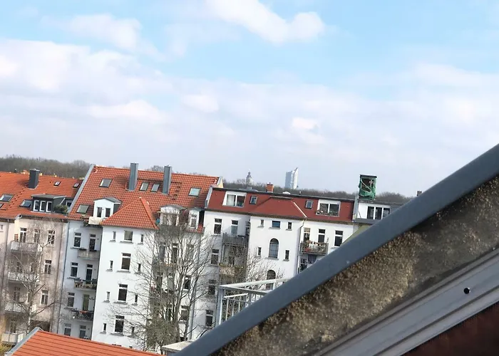 Kuschelige Dachgeschosswohnung Am Clarapark Lejlighed *
